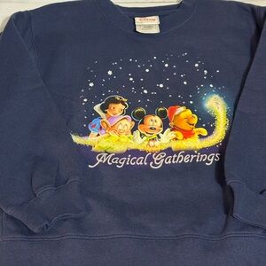 Vintage Disney Store Child’s Sweatshirt - Navy Blue Size Small (6)